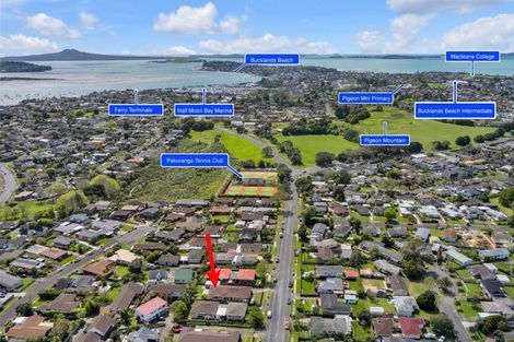 Photo of property in 2/125 Pigeon Mountain Road, Half Moon Bay, Auckland, 2012