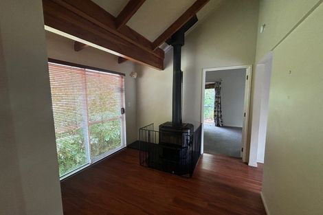 Photo of property in 1 Gosford Drive, Botany Downs, Auckland, 2010