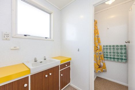 Photo of property in 2 Okahukura Road, Tapora, Wellsford, 0977