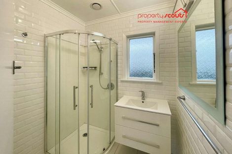 Photo of property in 5 Barry Street, Ferndale, New Plymouth, 4310