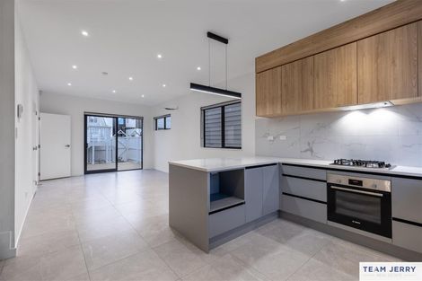 Photo of property in 8 Tukauri Place, Papakura, 2110