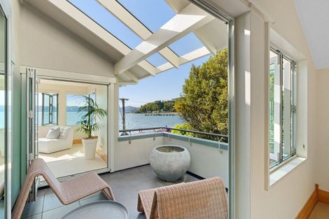 Photo of property in 621 Marine Drive, Days Bay, Lower Hutt, 5013