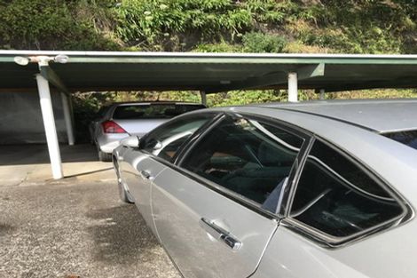 Photo of property in 4/2b Queensway, Three Kings, Auckland, 1024