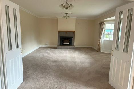 Photo of property in 8a Cotter Street, Greytown, 5712