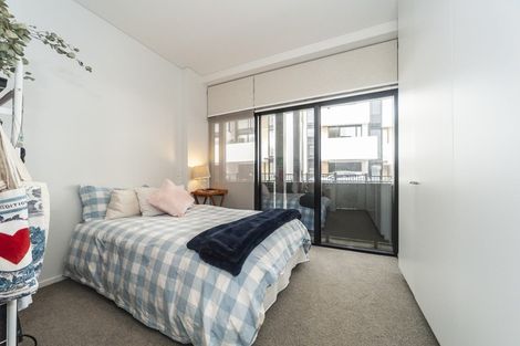 Photo of property in 202/11 Jean Caldwell Way, Island Bay, 6023