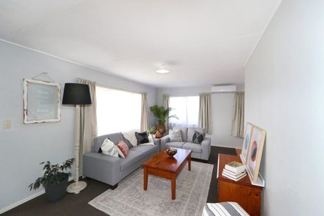 Photo of property in 251 Flaxmere Avenue, Flaxmere, Hastings, 4120