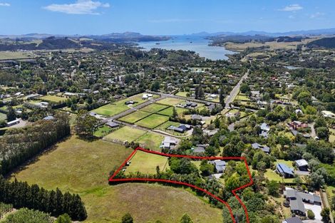 Photo of property in 17 Waters Lane, Kerikeri, 0230