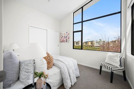 Photo of property in 67 Battalion Drive, Papakura, 2110