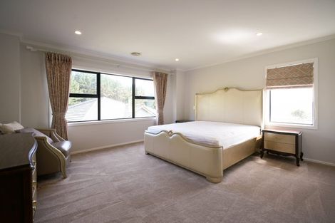 Photo of property in 18 Prestbury Grove, Churton Park, Wellington, 6037