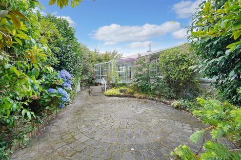 Photo of property in 14 Ron Place, Bishopdale, Christchurch, 8051