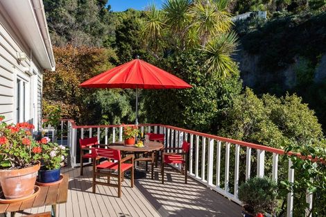 Photo of property in 4 Nayland Street, Sumner, Christchurch, 8081