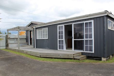 Photo of property in 127 Rangatira Drive, Mangakino, 3421