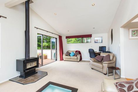 Photo of property in 221 Woodlands Park Road, Titirangi, Auckland, 0604