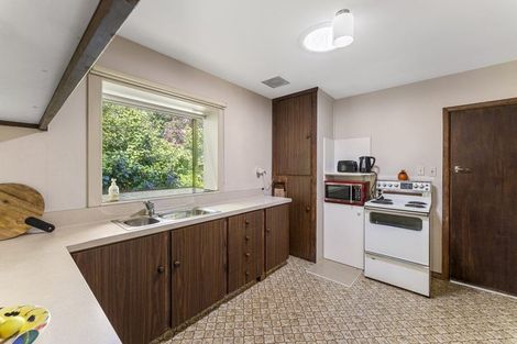 Photo of property in 85 Avonhead Road, Avonhead, Christchurch, 8042