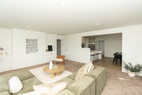 Photo of property in 94 Beerescourt Road, Beerescourt, Hamilton, 3200