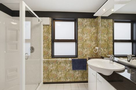 Photo of property in 68a Rama Crescent, Khandallah, Wellington, 6035