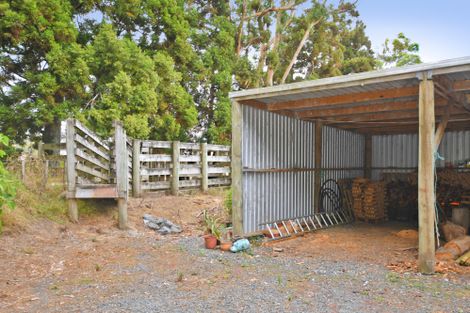 Photo of property in 42 Davie Martin Road, Kaipara Flats, Warkworth, 0981