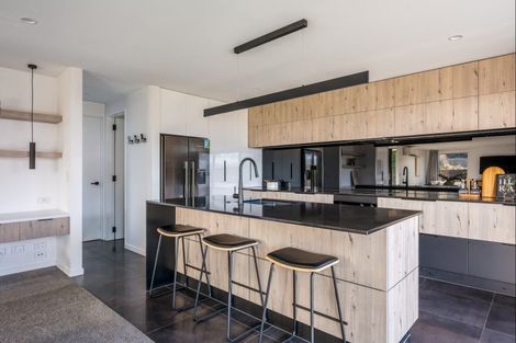 Photo of property in 251 Aubrey Road, Wanaka, 9305