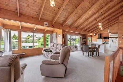 Photo of property in 24 Garthwood Road, Hillcrest, Hamilton, 3216