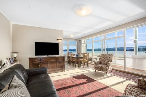 Photo of property in 4 Gill Road, Lowry Bay, Lower Hutt, 5013