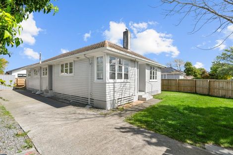 Photo of property in 87 Hoani Street, Northcote, Christchurch, 8052