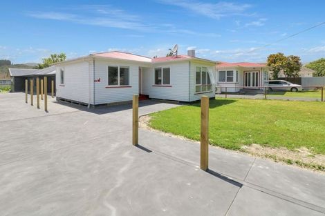 Photo of property in 144 Wainuiomata Road, Wainuiomata, Lower Hutt, 5014