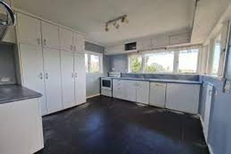 Photo of property in 13 Scotts Road, Manurewa East, Auckland, 2102