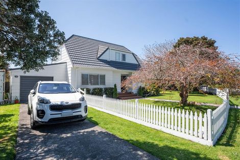 Photo of property in 11 Waimanu Place, Point Wells, Warkworth, 0986