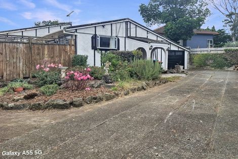Photo of property in 86 Commissariat Road, Mount Wellington, Auckland, 1060