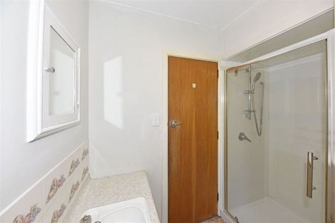 Photo of property in 2/38 Picton Avenue, Riccarton, Christchurch, 8011