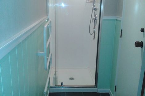 Photo of property in 31 Colmar Road, Mellons Bay, Auckland, 2014