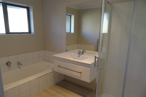 Photo of property in 3 Olivias Place, Stoke, Nelson, 7011