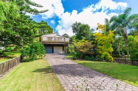 Photo of property in 221 Woodlands Park Road, Titirangi, Auckland, 0604