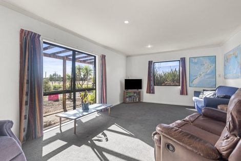 Photo of property in 250 Foxton Shannon Road, Foxton, 4893