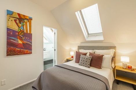 Photo of property in 21b Maida Vale Road, Roseneath, Wellington, 6011