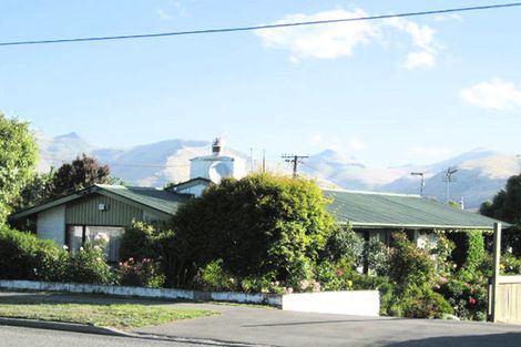 Photo of property in 69 Maces Road, Bromley, Christchurch, 8062