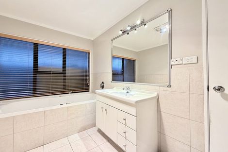 Photo of property in 178 Whitford Road, Somerville, Auckland, 2014