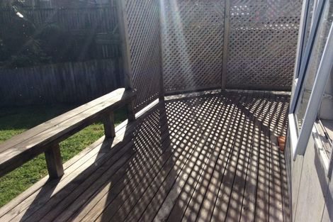 Photo of property in 194 Don Buck Road, Massey, Auckland, 0614