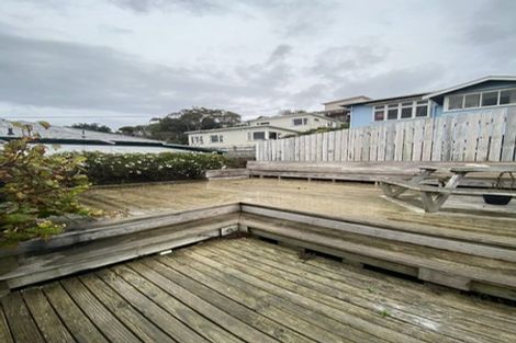 Photo of property in 56 Eden Street, Island Bay, Wellington, 6023
