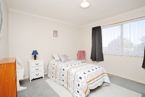 Photo of property in 22 Milford Street, Heidelberg, Invercargill, 9812