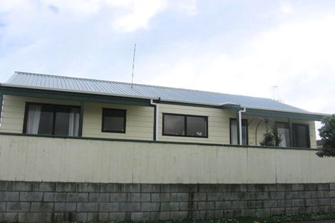 Photo of property in 38a Chatsworth Place, Highbury, Palmerston North, 4412