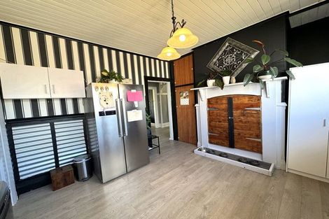 Photo of property in 103 Wilson Road, Balclutha, 9230