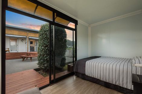 Photo of property in 8 Tohora View, Waihi Beach, 3611