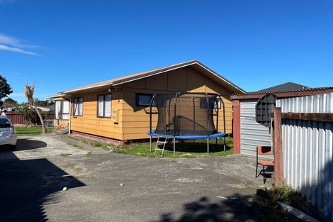 Photo of property in 2/14 Martin Road, Manurewa, Auckland, 2102