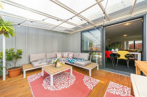 Photo of property in 85 Farmer Crescent, Taita, Lower Hutt, 5011