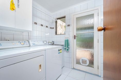 Photo of property in 54 Woodman Drive, Tawa, Wellington, 5028