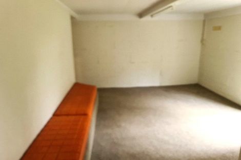 Photo of property in 125 Reeves Road, Pakuranga Heights, Auckland, 2010