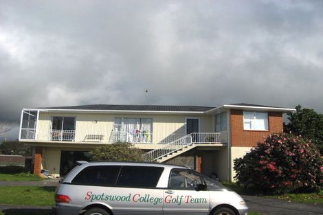 Photo of property in 3 Severn Place, Spotswood, New Plymouth, 4310