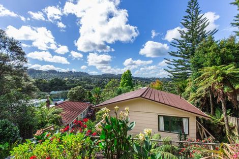 Photo of property in 221 Woodlands Park Road, Titirangi, Auckland, 0604