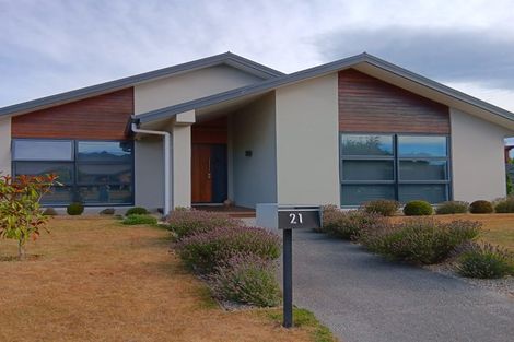 Photo of property in 21 Weka Street, Oxford, 7430